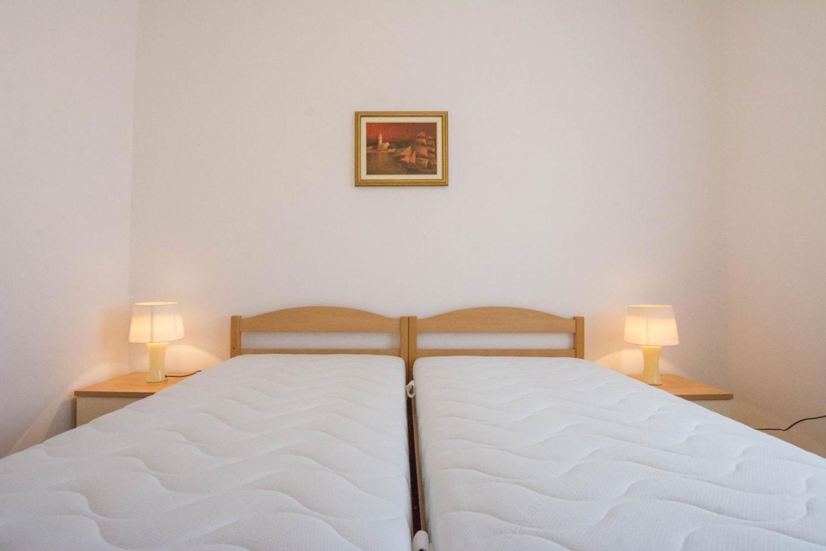 Spacious Apartment On A Great Location -Apartment Kuhta Biograd Na Moru Εξωτερικό φωτογραφία
